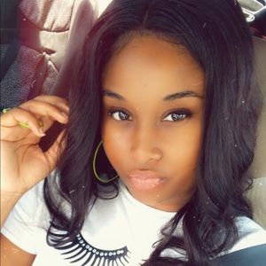 Meet your Posher, Jasmine